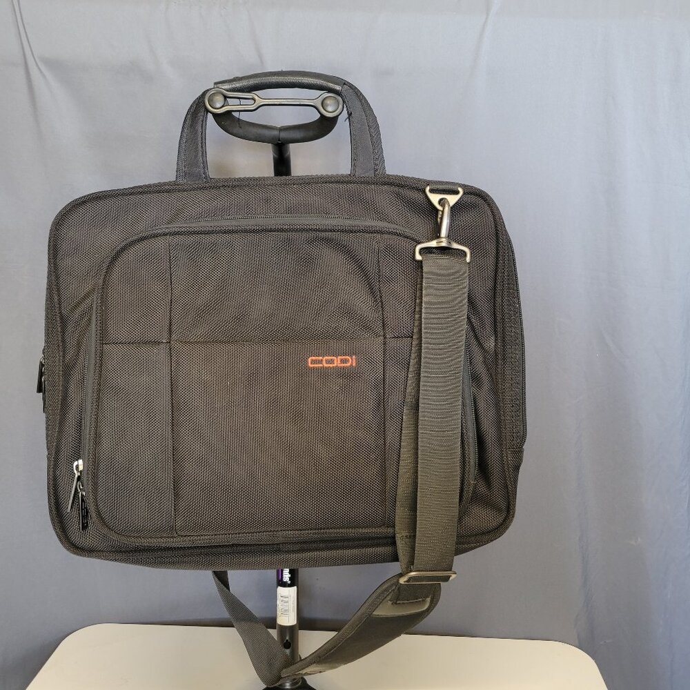 Codi Laptop Case
